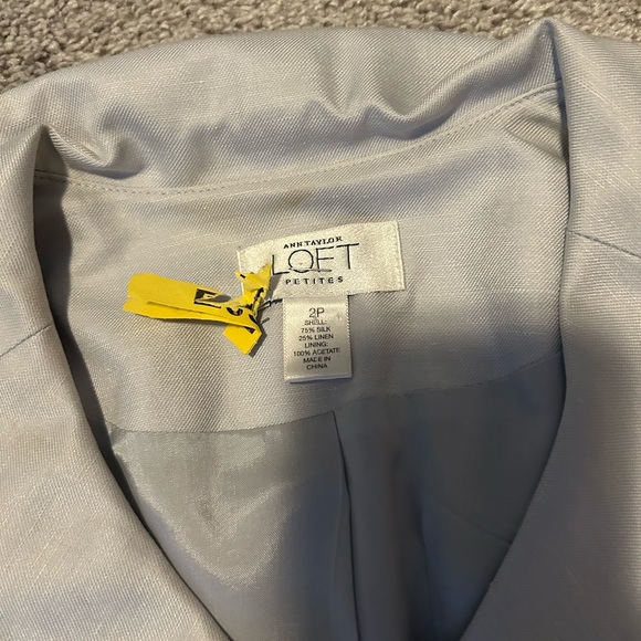 Women’s soft gray 3 piece suit—EUC!! - Picture 4 of 7